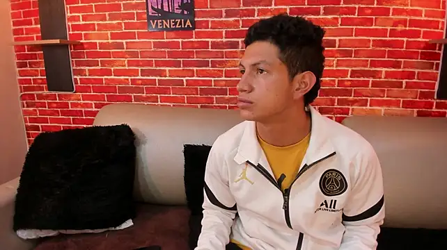 Tony_Zackk1n Webbikameraesitys