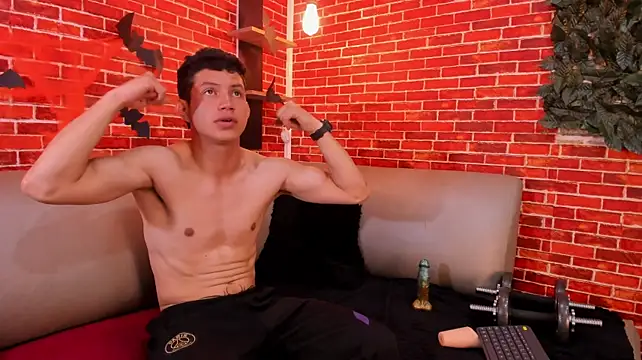 Pokazy przed kamerką – Tony_Zackk1