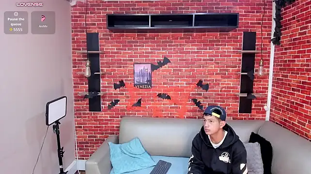 Tony_Zackk1's Live XXX Chat