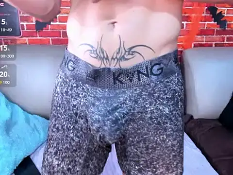 Pokazy przed kamerką – Tony_Zackk1