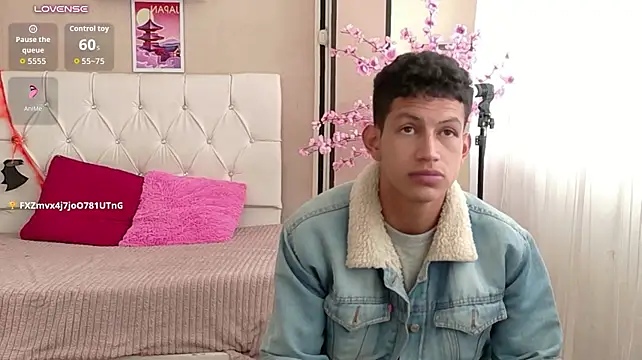 Show modela Tony_Zackk1 na web-kameri
