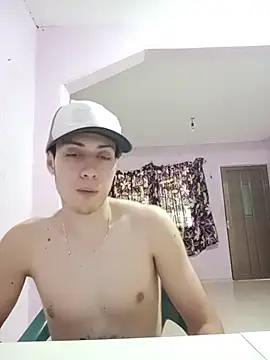 Carlitos7381's Webcam Show