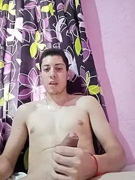 Carlitos7381 Webcamshow