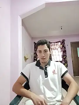 Carlitos7381 Show in webcam