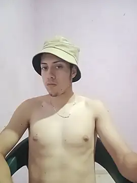 Carlitos7381 Pertunjukan Webcam