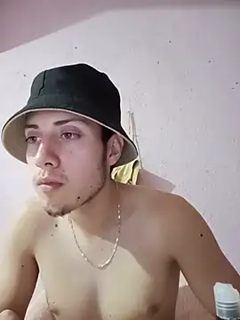 Carlitos7381 Webcam Show