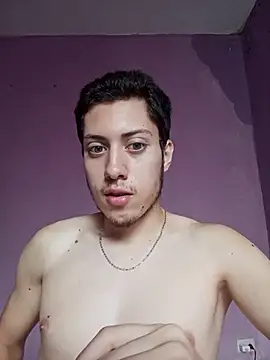 عرض كام Carlitos7381