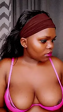 CurvyGoddess1's Live XXX Chat