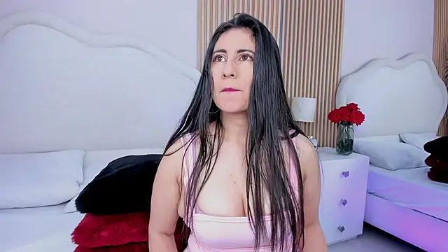 Ema_Sky_ Webcam show