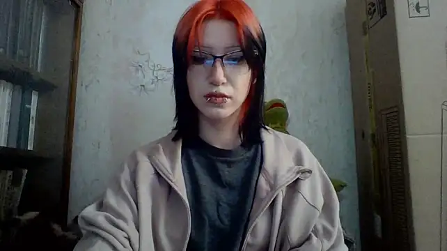 ParisGotowka Chat XXX in diretta