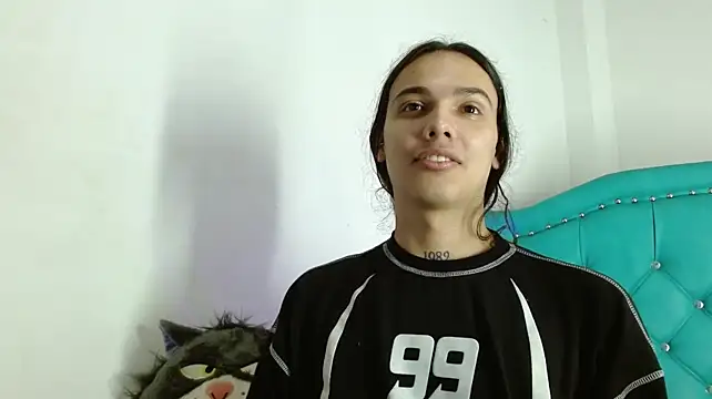 Show modela Almazz_Hot na web-kameri