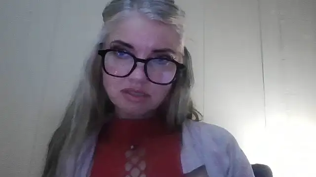 daddysdoll100 – Kamerová šou