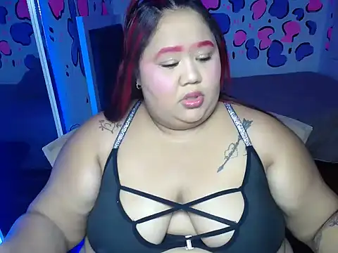 Danielahot_23 网络视讯表演