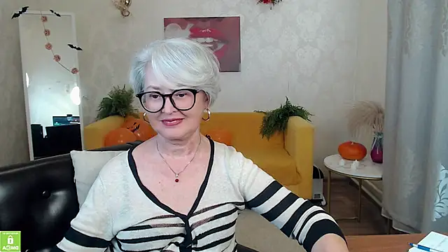 roxxXxie_ Adlı Modelin Canlı XXX Sohbeti