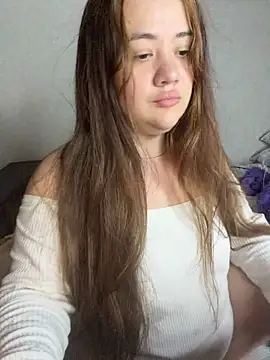 bigass_kitty Adlı Modelin Web Kamerası Şovu