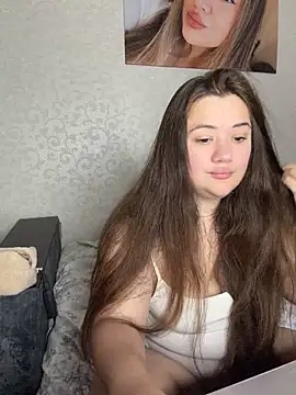 bigass_kittyn Webbikameraesitys