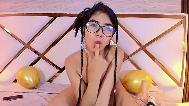 Show de KensyRoseVs na webcam