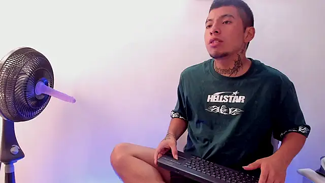 Вебкам-шоу Thiago_Vega__