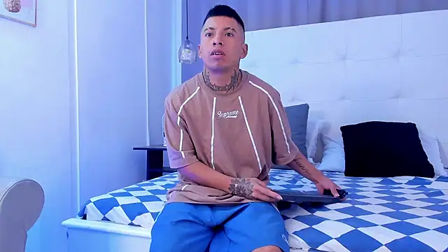 Show webcam de Thiago_Vega__