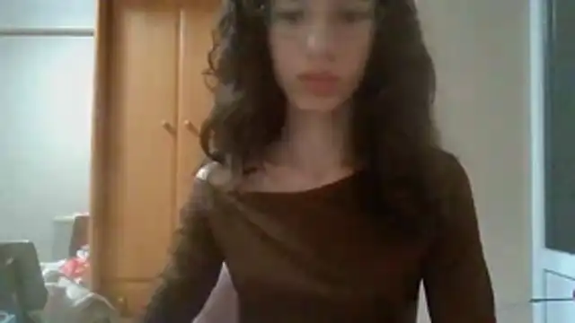 CrystalDolls – webcam-show