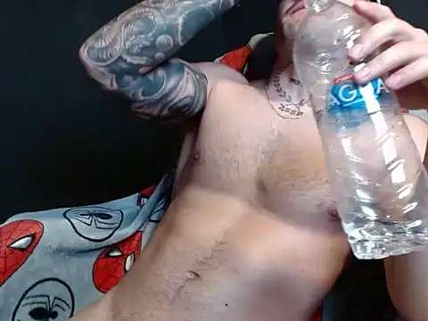 theNeuttron Webcamshow