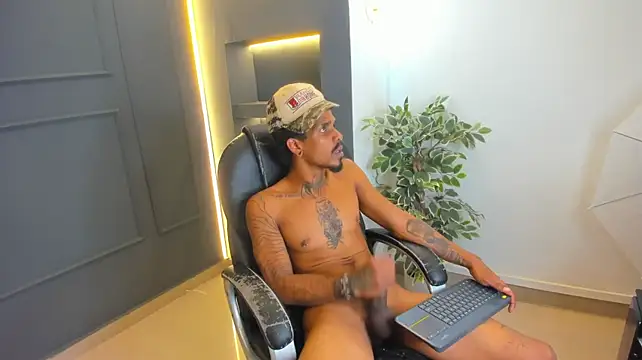 Show modela Vadim_zak na web-kameri