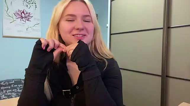 LatiaVandorp Live XXX-chat