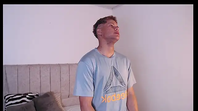 axel_rosee01 Шоу с уебкамера