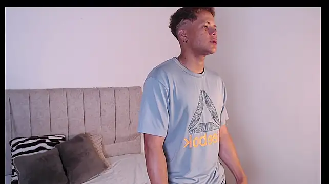 Pokazy przed kamerk ą – axel_rosee01