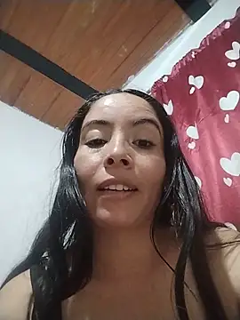 Chat +18 de Alice_lummy ao vivo