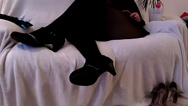 TaniTTaRa 现场XXX聊天
