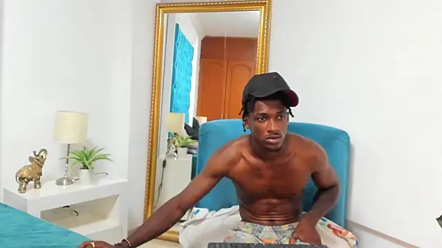 הופעת וובקאם של Charliedamn