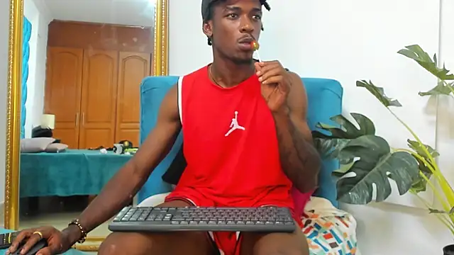 Charliedamn – webcam-show