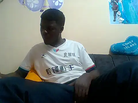 הופעת וובקאם של Taller_dark