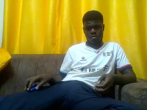 Taller_darkn Webbikameraesitys
