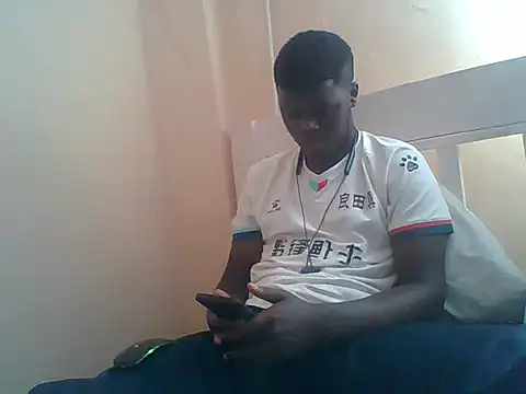 Taller_dark Webcam-Show