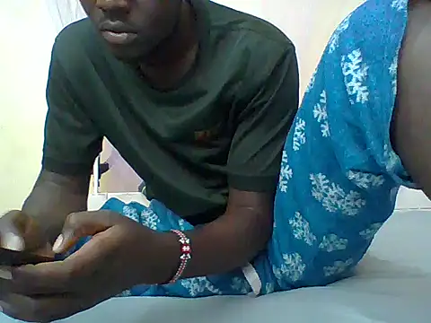 Taller_dark Webcam show