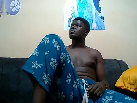 Taller_dark webcam show