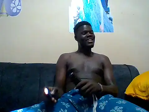 Taller_dark Webcamshow