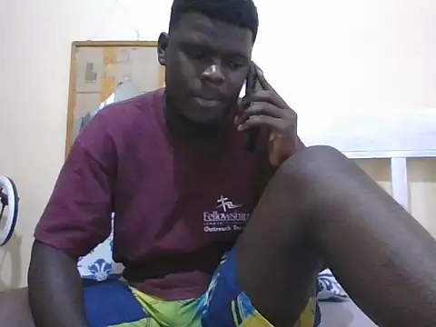 Taller_dark's Webcam Show