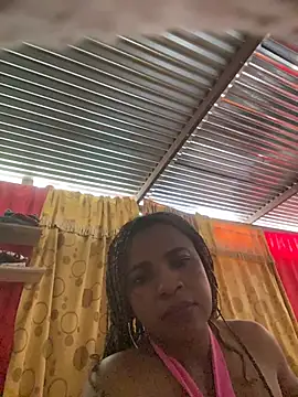 Morenita82 Webcam-Show