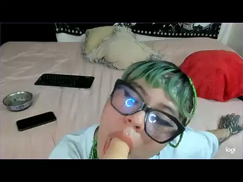 Driana_atee's Webcam Show