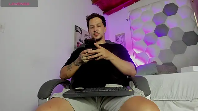 Вебкам-шоу Max_Arias