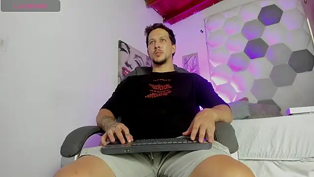 Вебкам-шоу Max_Arias