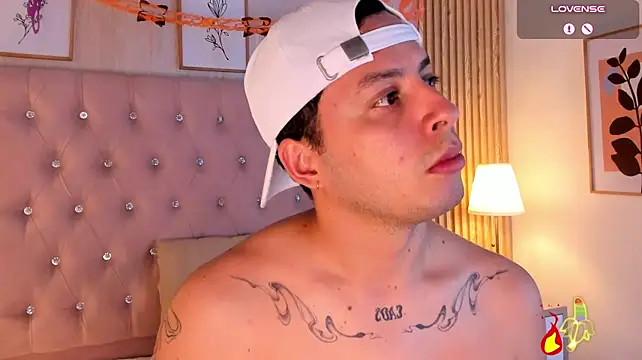 Jonath_1 Webcam Show