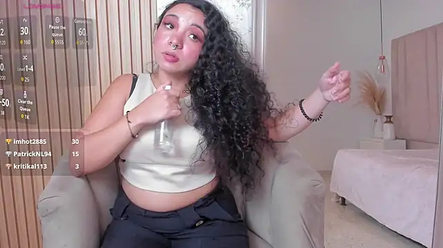 CherryBlushh_n Webbikameraesitys