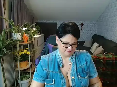 Newgirl4you Webcam-Show