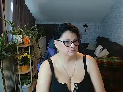 Newgirl4you Webcam-Show
