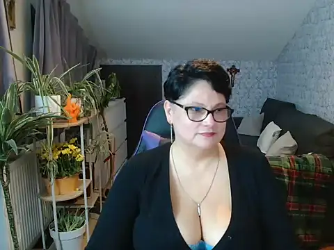 Newgirl4you – webcam-show
