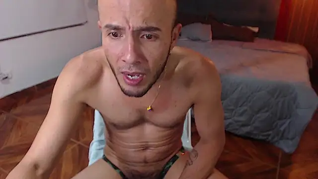 Pertunjukan Kamera Web poseidon_latino